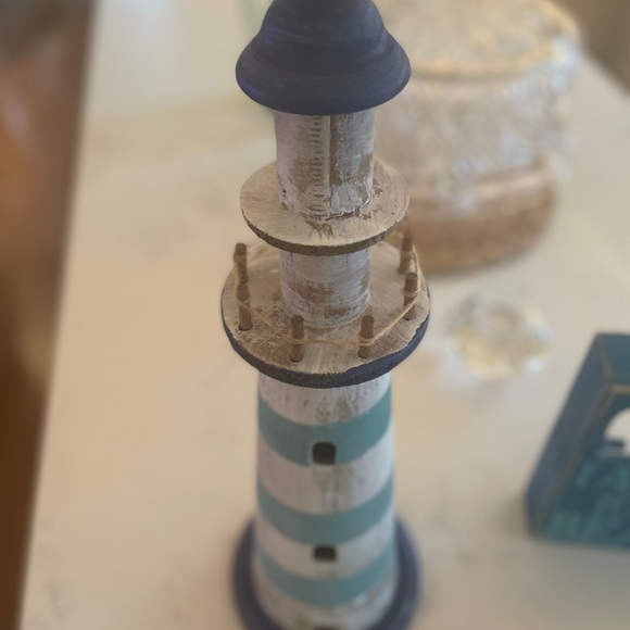 BEACH DECOR LIGHTHOUSE AND SHADOW BOX - Picture 7 of 7